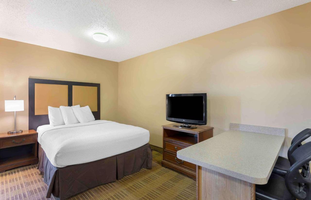 Extended Stay America Suites - Cincinnati - Blue Ash - Reagan Hwy Екстериор снимка