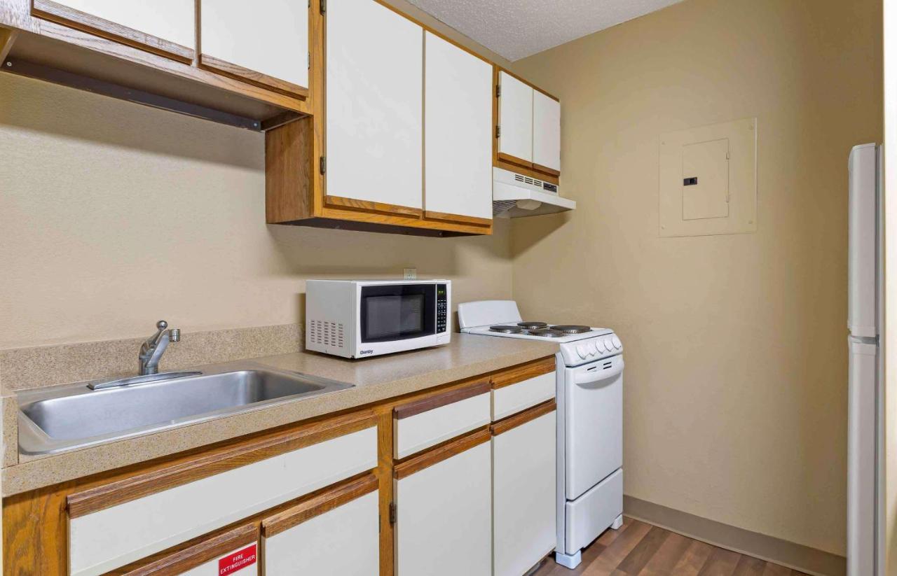 Extended Stay America Suites - Cincinnati - Blue Ash - Reagan Hwy Екстериор снимка