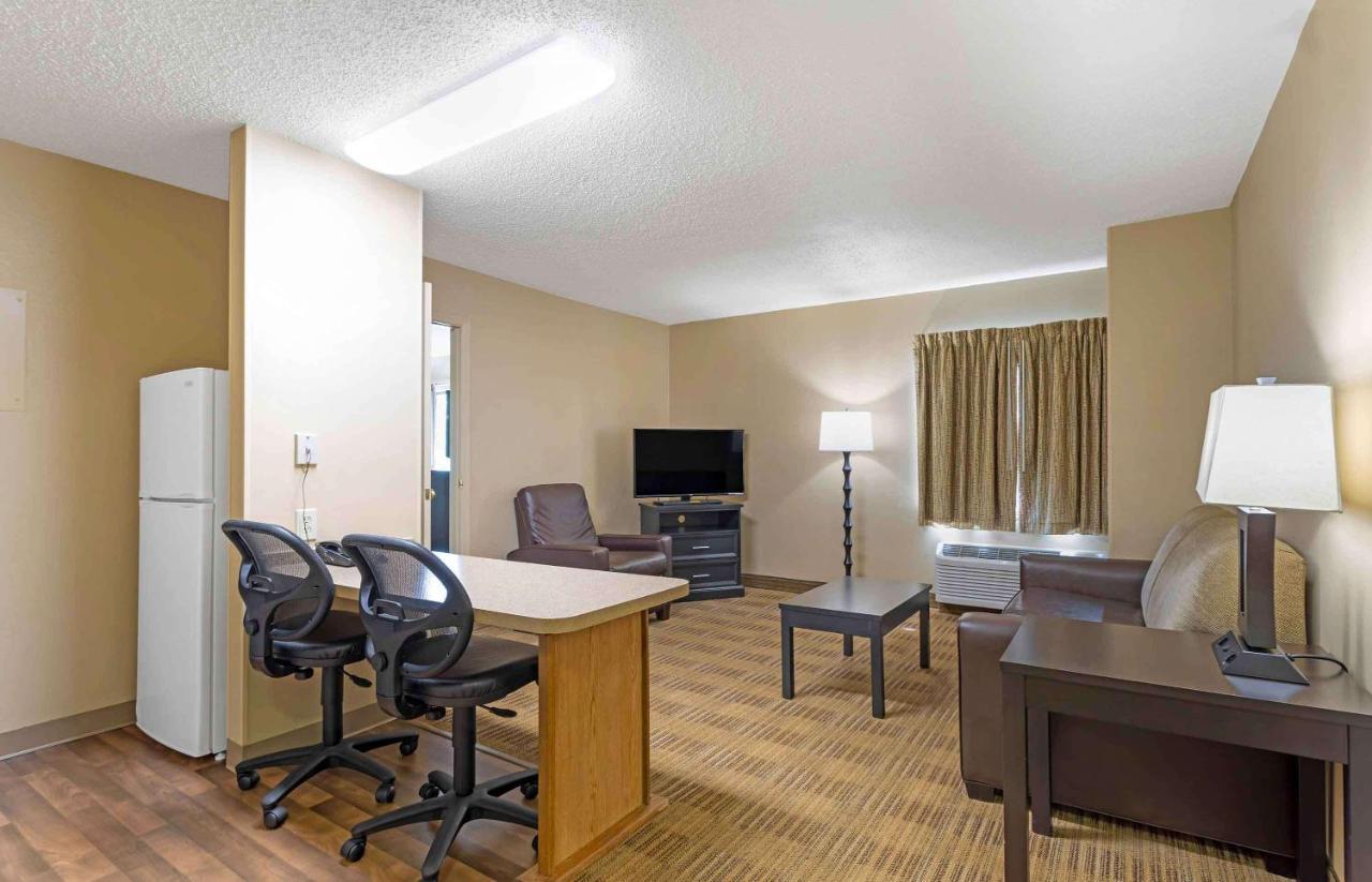 Extended Stay America Suites - Cincinnati - Blue Ash - Reagan Hwy Екстериор снимка