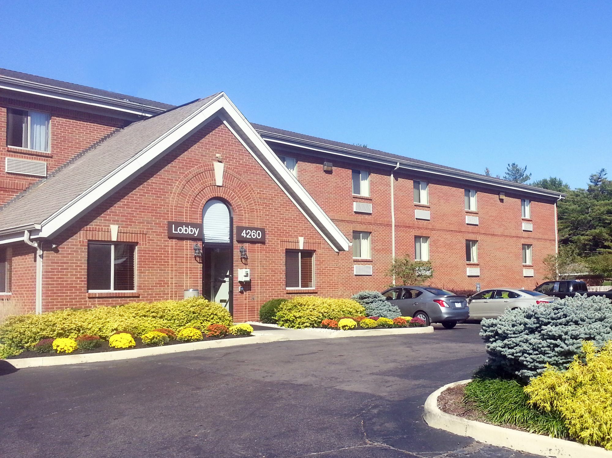 Extended Stay America Suites - Cincinnati - Blue Ash - Reagan Hwy Екстериор снимка